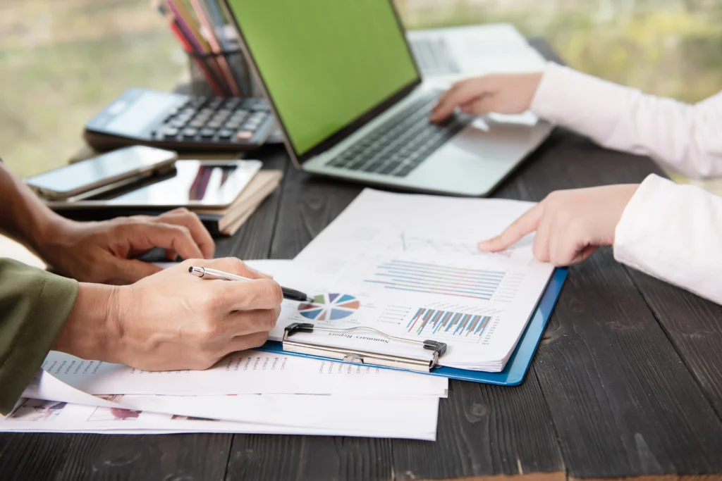 step by step accounting software guide for beginners to manage business finances